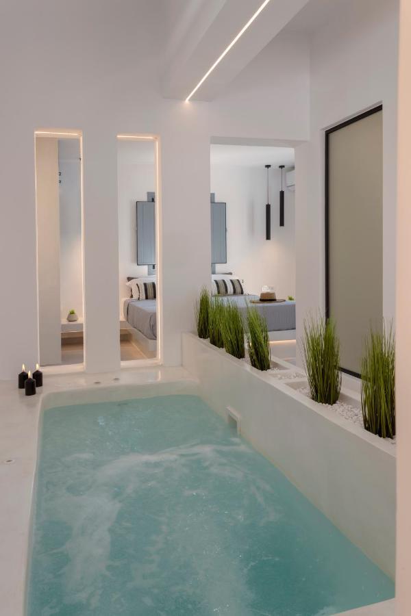Linea Luxury Suites Fira (Santorini) Exterior foto
