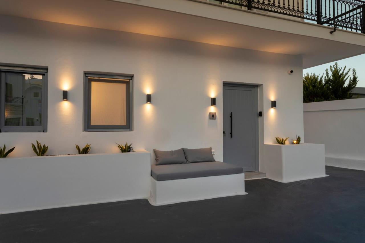 Linea Luxury Suites Fira (Santorini) Exterior foto