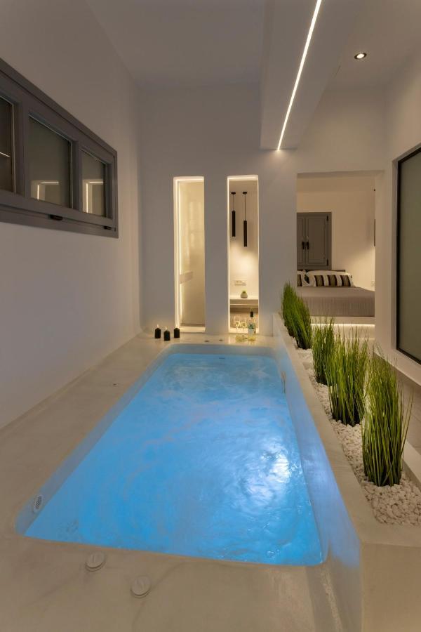 Linea Luxury Suites Fira (Santorini) Exterior foto